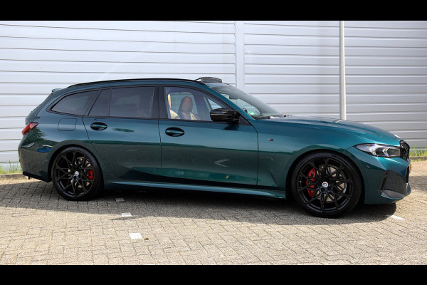 BMW 3 Serie Touring 330e*M-Pakket*Dak*Trekhaak*112Dkm**Keyless*2023*Boston Green*INDIVIDUAL*