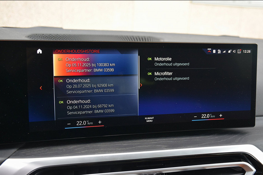 BMW 3 Serie Touring 330e*M-Pakket*Dak*Trekhaak*112Dkm**Keyless*2023*Boston Green*INDIVIDUAL*