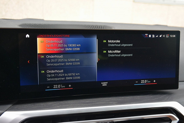 BMW 3 Serie Touring 330e*M-Pakket*Dak*Trekhaak*112Dkm**Keyless*2023*Boston Green*INDIVIDUAL*