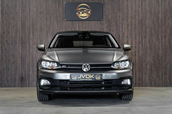 Volkswagen Polo 1.0 TSI R-line DSG PANO KEYLESS