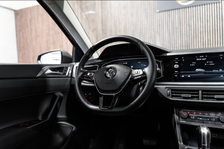 Volkswagen Polo 1.0 TSI R-line DSG PANO KEYLESS