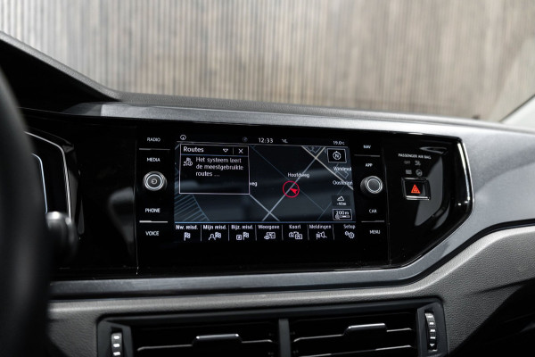 Volkswagen Polo 1.0 TSI R-line DSG PANO KEYLESS