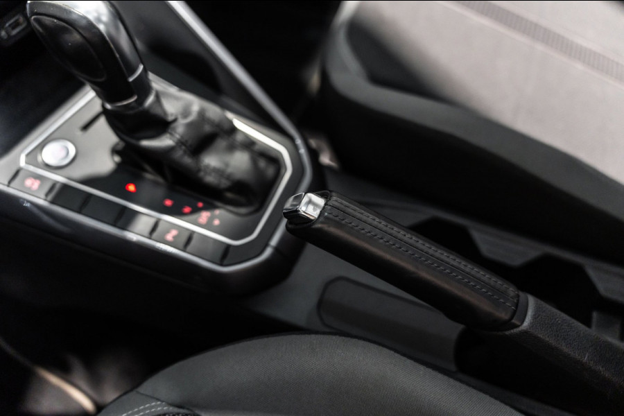 Volkswagen Polo 1.0 TSI R-line DSG PANO KEYLESS