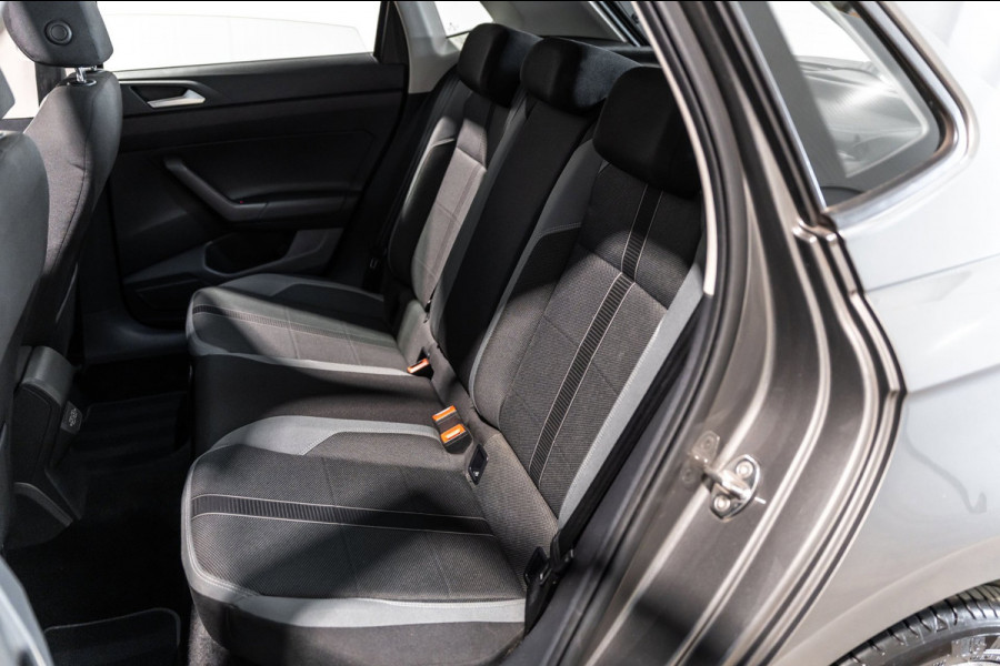 Volkswagen Polo 1.0 TSI R-line DSG PANO KEYLESS