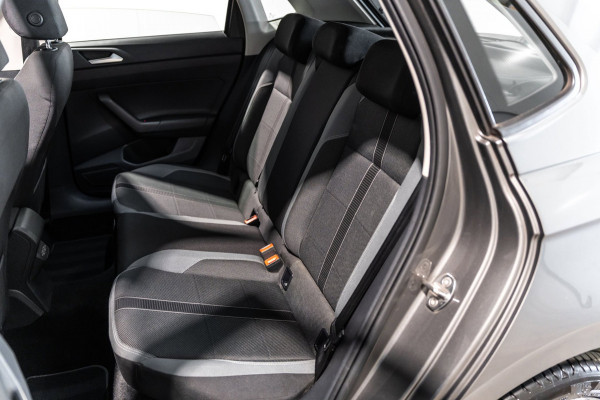 Volkswagen Polo 1.0 TSI R-line DSG PANO KEYLESS