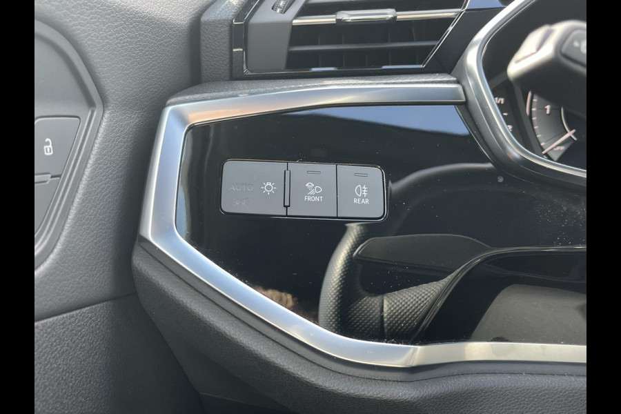 Audi Q3 Sportback 45 TFSI e S-LINE LEDEREN SPORTSTOELEN| STOELVERWARMING| ADAPTIVE CRUISE CONTROL| FULL LED| DODE HOEK SENSOR| RIJKLAARPRIJS INCL. 12 MND BOVAG GARANTIE