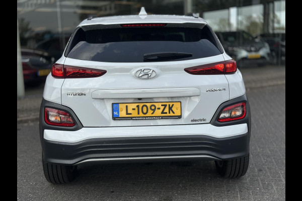 Hyundai Kona EV Fashion Sky 64 kWh | SOH: 96,4% | Dode Hoek Detectie | ACC | Pano | Camera |