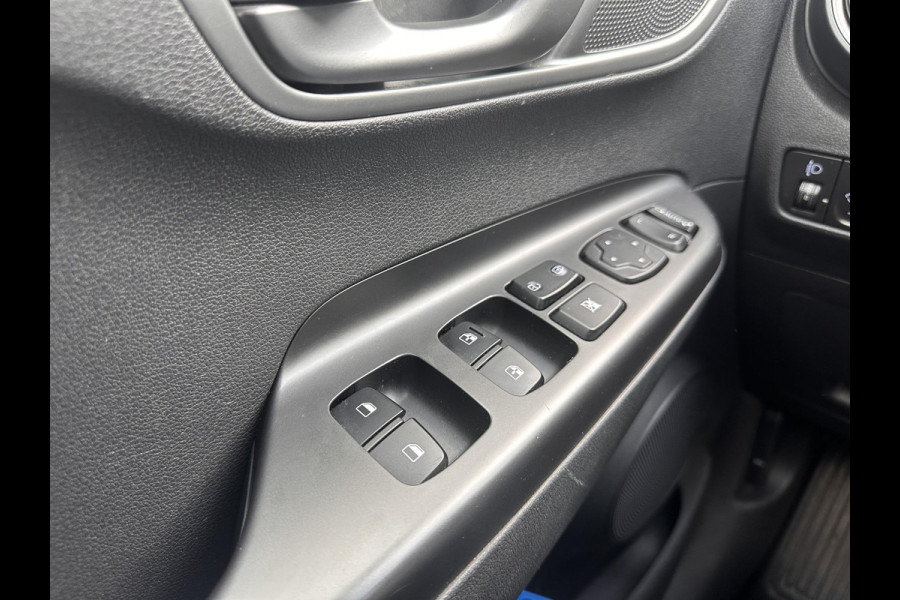 Hyundai Kona EV Fashion Sky 64 kWh | SOH: 96,4% | Dode Hoek Detectie | ACC | Pano | Camera |