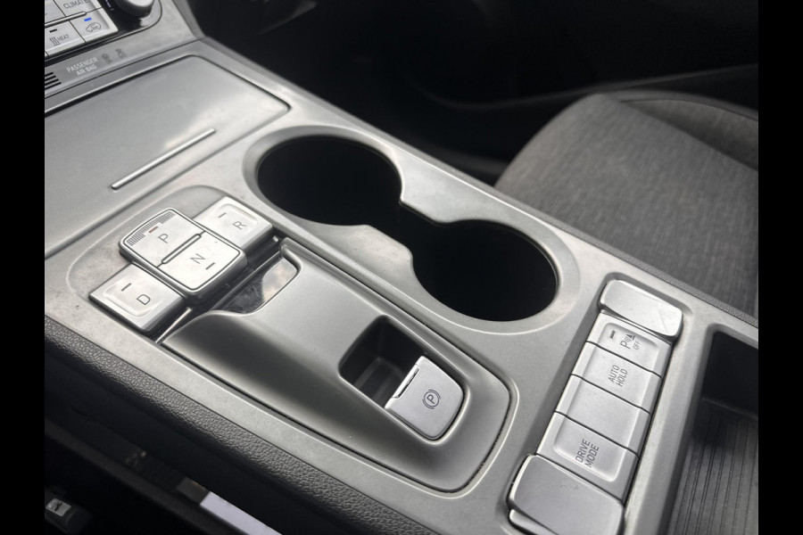 Hyundai Kona EV Fashion Sky 64 kWh | SOH: 96,4% | Dode Hoek Detectie | ACC | Pano | Camera |