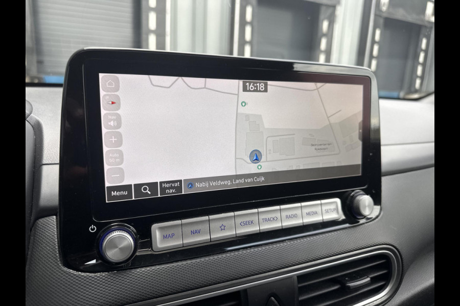 Hyundai Kona EV Fashion Sky 64 kWh | SOH: 96,4% | Dode Hoek Detectie | ACC | Pano | Camera |