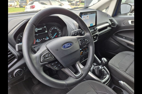 Ford EcoSport BWJ 2019 | 1.0T 126PK Trend Ultimate | TREKHAAK | CAMERA A | NAVIGATIE | AIRCO | PDC | CARPLAY | PRIVACY GLASS |