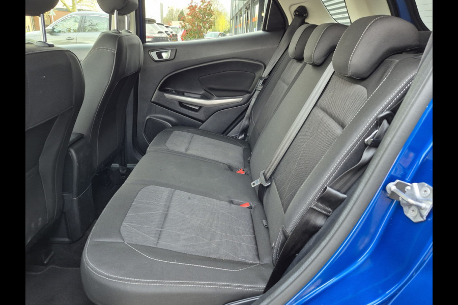 Ford EcoSport BWJ 2019 | 1.0T 126PK Trend Ultimate | TREKHAAK | CAMERA A | NAVIGATIE | AIRCO | PDC | CARPLAY | PRIVACY GLASS |