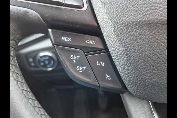 Ford EcoSport BWJ 2019 | 1.0T 126PK Trend Ultimate | TREKHAAK | CAMERA A | NAVIGATIE | AIRCO | PDC | CARPLAY | PRIVACY GLASS |