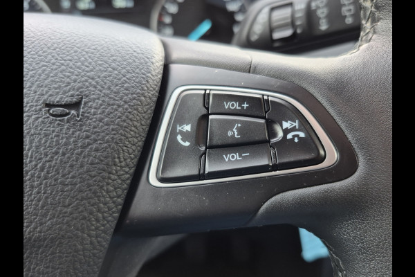 Ford EcoSport BWJ 2019 | 1.0T 126PK Trend Ultimate | TREKHAAK | CAMERA A | NAVIGATIE | AIRCO | PDC | CARPLAY | PRIVACY GLASS |