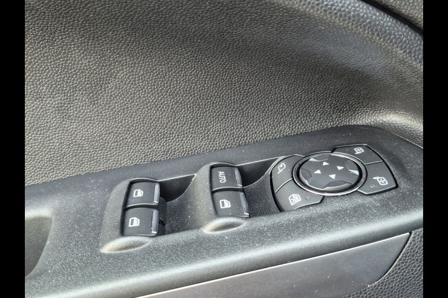 Ford EcoSport BWJ 2019 | 1.0T 126PK Trend Ultimate | TREKHAAK | CAMERA A | NAVIGATIE | AIRCO | PDC | CARPLAY | PRIVACY GLASS |