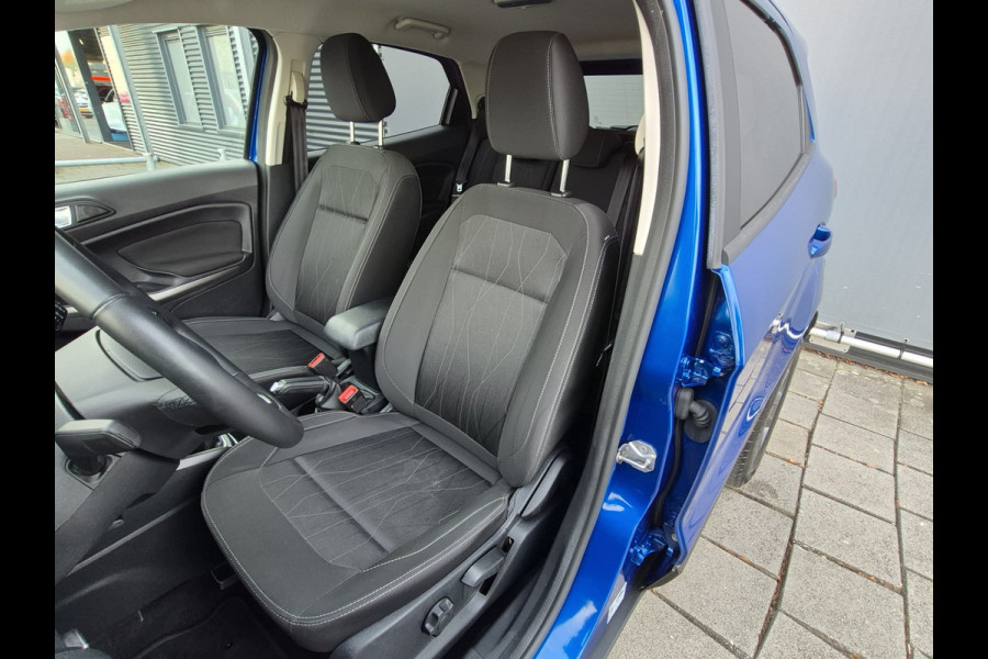 Ford EcoSport BWJ 2019 | 1.0T 126PK Trend Ultimate | TREKHAAK | CAMERA A | NAVIGATIE | AIRCO | PDC | CARPLAY | PRIVACY GLASS |