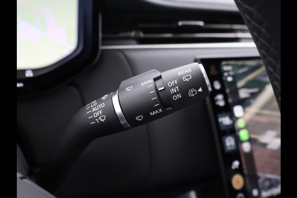 Land Rover Range Rover SV 3.0 P550e PHEV SV - ORIG. NL BORASCO GREY + REAR ENTERTAINMENT | SV INTREPID EXTERIEUR | TREKHAAK