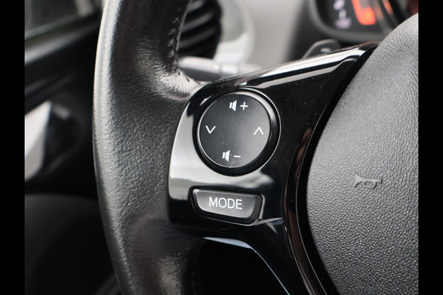 Peugeot 108 1.0 e-VTi ALLURE AUTOMAAT + CAMERA | NAVIGATIE | LMV | DAB