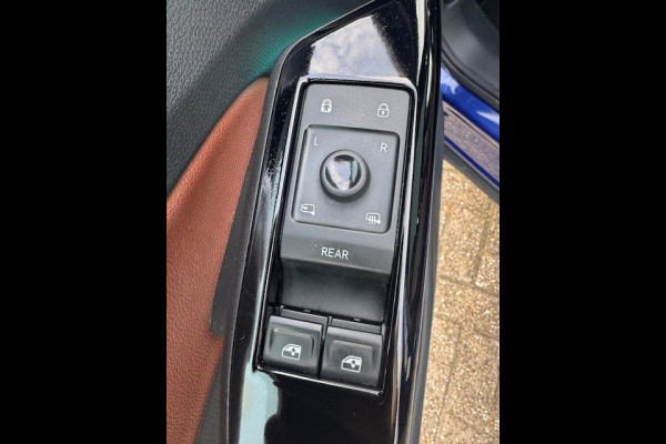 Volkswagen ID.4 First 77 kWh SOH 89.8% 127.000km Airco/ECC,Navigatie,Panoramadak,Camera