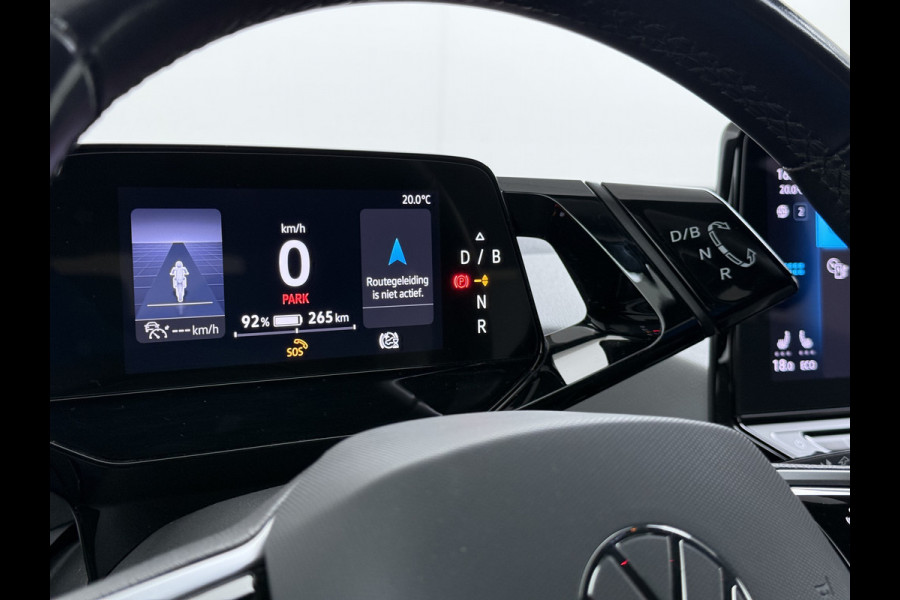 Volkswagen ID.3 First Plus 62kWh Trekhaak Navi-Pro Adap.Cruise Camera Matrix led 19" Ecc Apple Carplay Android Auto SOH 91% Stoel+Stuurverwarming Lmv Privacy Glas Keyless Rijstrooksensor Origineel Nederlandse Auto  € 44.000 nieuw!