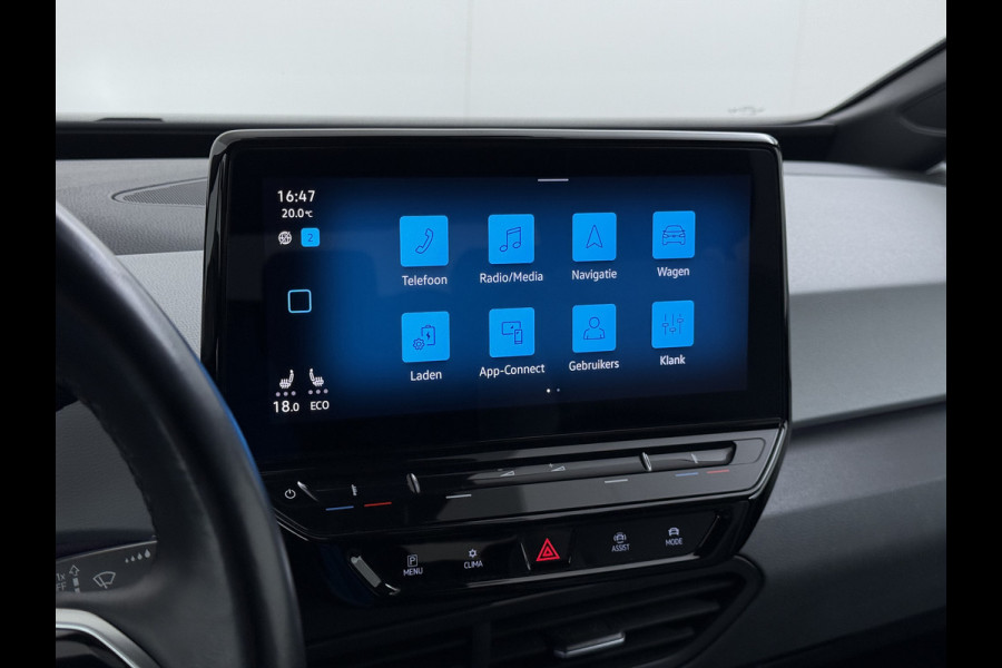 Volkswagen ID.3 First Plus 62kWh Trekhaak Navi-Pro Adap.Cruise Camera Matrix led 19" Ecc Apple Carplay Android Auto SOH 91% Stoel+Stuurverwarming Lmv Privacy Glas Keyless Rijstrooksensor Origineel Nederlandse Auto  € 44.000 nieuw!