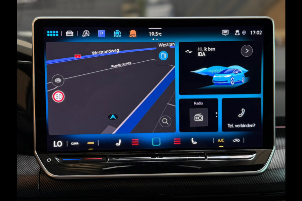 Volkswagen Golf 1.5 eTSI 3X R-Line Edition|PANO|IQ LIGHTS|VIRTUAL|ACC|FABRIEKSGARANTIE|SFEERVERLICHTING|CARPLAY|DEALER ONDERHOUDEN