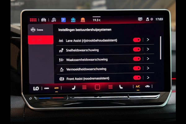 Volkswagen Golf 1.5 eTSI 3X R-Line Edition|PANO|IQ LIGHTS|VIRTUAL|ACC|FABRIEKSGARANTIE|SFEERVERLICHTING|CARPLAY|DEALER ONDERHOUDEN