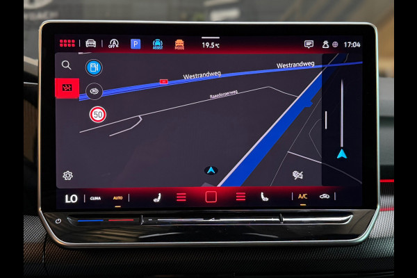 Volkswagen Golf 1.5 eTSI 3X R-Line Edition|PANO|IQ LIGHTS|VIRTUAL|ACC|FABRIEKSGARANTIE|SFEERVERLICHTING|CARPLAY|DEALER ONDERHOUDEN