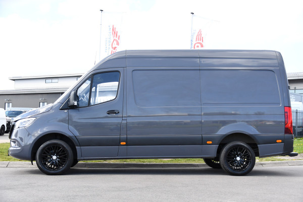 Mercedes-Benz Sprinter 319 V6 3.0 CDI L2H2 PB Edition Camera, Cruise, Carplay, 10,5'' Mbux, LED, Sensoren, 190pk, Uniek!  Automaat, Uniek!