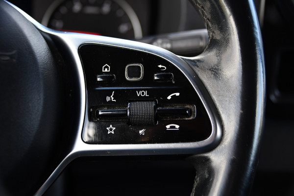 Mercedes-Benz Sprinter 319 V6 3.0 CDI L2H2 PB Edition Camera, Cruise, Carplay, 10,5'' Mbux, LED, Sensoren, 190pk, Uniek!  Automaat, Uniek!