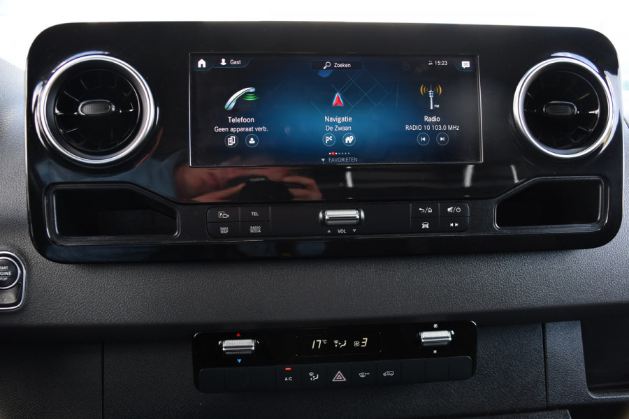 Mercedes-Benz Sprinter 319 V6 3.0 CDI L2H2 PB Edition Camera, Cruise, Carplay, 10,5'' Mbux, LED, Sensoren, 190pk, Uniek!  Automaat, Uniek!