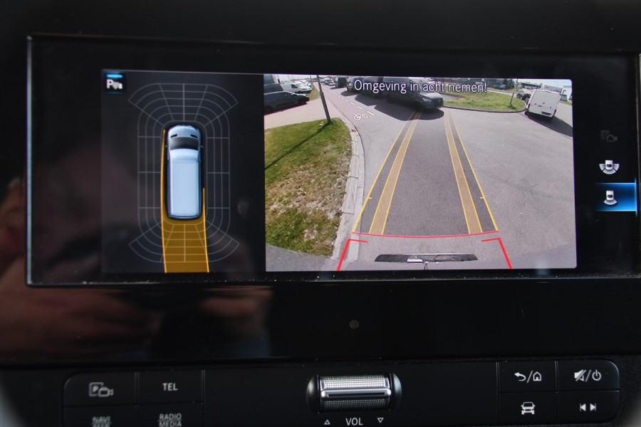 Mercedes-Benz Sprinter 319 V6 3.0 CDI L2H2 PB Edition Camera, Cruise, Carplay, 10,5'' Mbux, LED, Sensoren, 190pk, Uniek!  Automaat, Uniek!