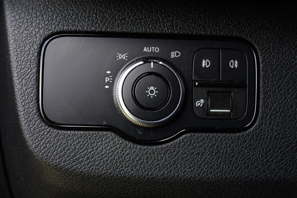 Mercedes-Benz Sprinter 319 V6 3.0 CDI L2H2 PB Edition Camera, Cruise, Carplay, 10,5'' Mbux, LED, Sensoren, 190pk, Uniek!  Automaat, Uniek!