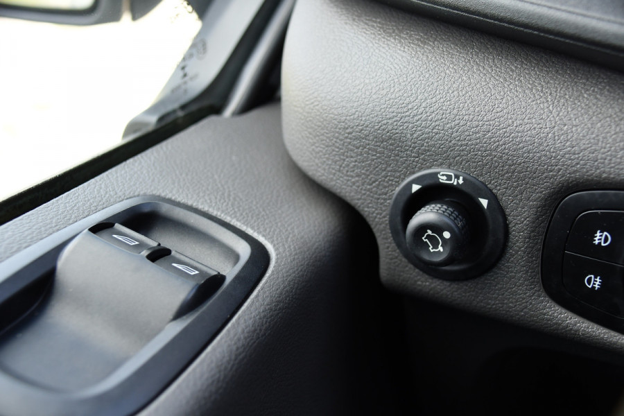 Ford Transit 350 2.0 TDCI L3H2 Limited RWD Adaptieve Cruise, Camera, Carplay, Xenon, 170pk, Automaat, Trekhaak, Navi, Uniek!