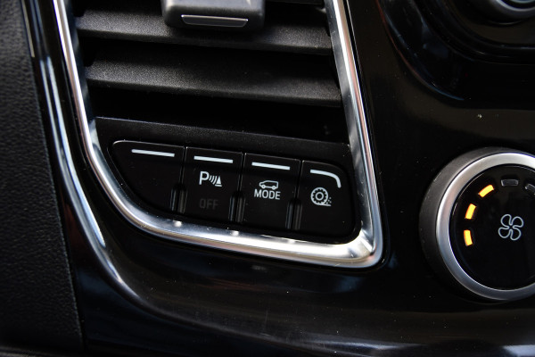 Ford Transit 350 2.0 TDCI L3H2 Limited RWD Adaptieve Cruise, Camera, Carplay, Xenon, 170pk, Automaat, Trekhaak, Navi, Uniek!