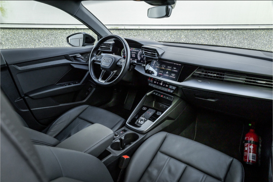 Audi A3 Sportback 40 TFSI e Advanced edition Leder / Adaptieve Cruise / Camera /