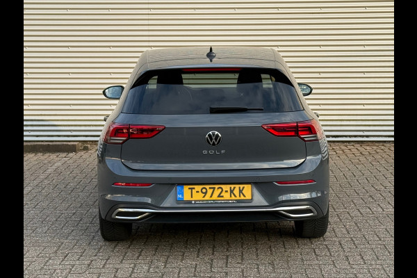 Volkswagen Golf 2.0 TDI Life Business / APK / SFEER VERLICHT. / CRUISE / NETTE AUTO / INRUIL MOG.