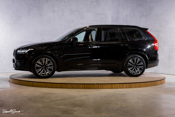 Volvo XC90 2.0 T8 Plug-in hybrid AWD Ultra Dark Long Range Luchtvering | Bowers&Wilkins | Zwenkbare trekhaak | Panorama dak | Stoelverkoeling + massage |