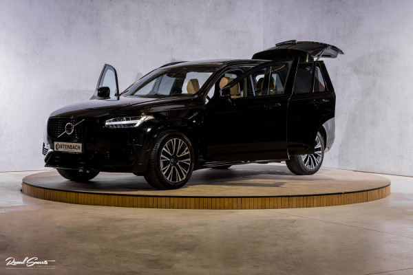 Volvo XC90 2.0 T8 Plug-in hybrid AWD Ultra Dark Long Range Luchtvering | Bowers&Wilkins | Zwenkbare trekhaak | Panorama dak | Stoelverkoeling + massage |