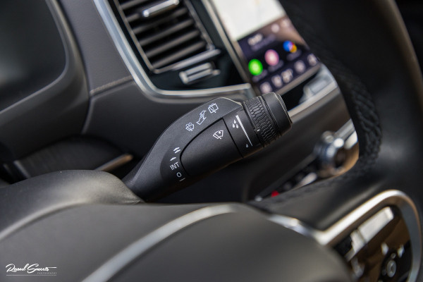 Volvo XC90 2.0 T8 Plug-in hybrid AWD Ultra Dark Long Range Luchtvering | Bowers&Wilkins | Zwenkbare trekhaak | Panorama dak | Stoelverkoeling + massage |