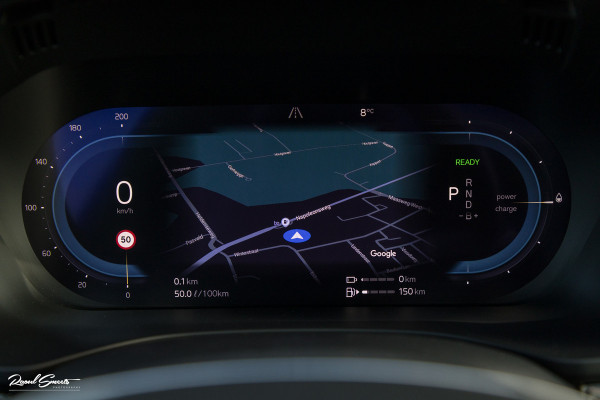 Volvo XC60 2.0 T6 Plug-in hybrid AWD Plus Dark Long range | Long Range | Panorama dak | Zwenkbare trekhaak | Harman Kardon | Memory |