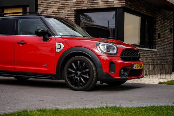 MINI Countryman Cooper SE Classic Trim All4 PHEV Chili-Red