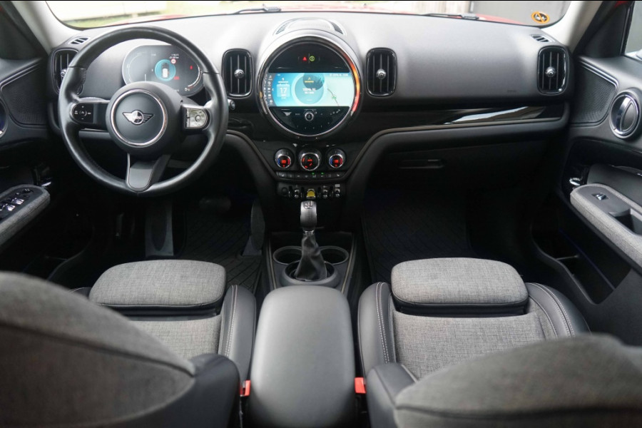 MINI Countryman Cooper SE Classic Trim All4 PHEV Chili-Red