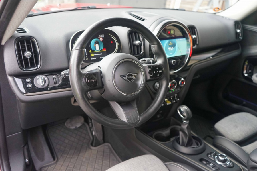 MINI Countryman Cooper SE Classic Trim All4 PHEV Chili-Red