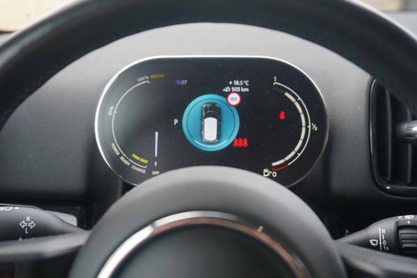 MINI Countryman Cooper SE Classic Trim All4 PHEV Chili-Red