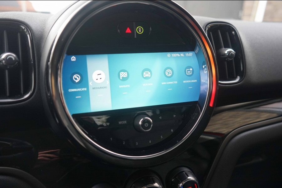 MINI Countryman Cooper SE Classic Trim All4 PHEV Chili-Red