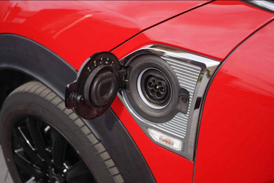 MINI Countryman Cooper SE Classic Trim All4 PHEV Chili-Red
