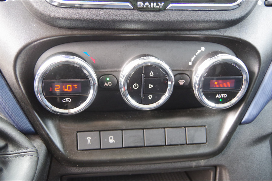 Iveco Daily 35C18H 3.0 N1! BAKWAGEN, LAADKLEP, ZIJDEUR, 180PK AUT. LED, CAMERA, NAVI, CRUISE, GEVEERDE STOEL