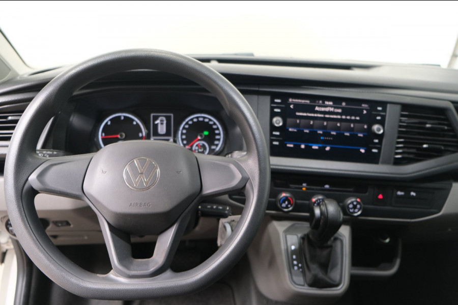 Volkswagen Transporter 2.0 TDI L2H1 150PK 28 Automaat - N.A.P. Airco, Cruise, Navi, PDC.