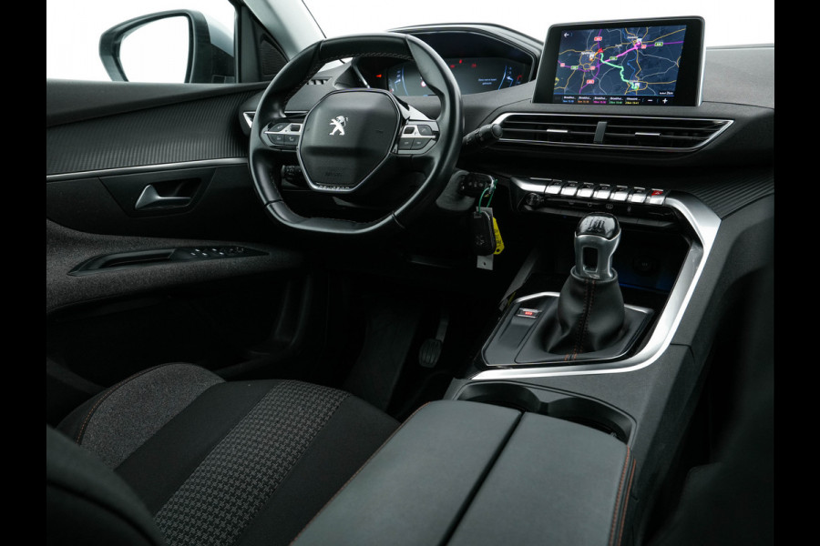 Peugeot 3008 1.2 PureTech Blue Lease Executive *NAVI-FULLMAP | DIGI-COCKPIT | SPORT-SEATS | ECC | PDC | CRUISE | CARPLAY  | PRIVACY-GLASS | TOWBAR | 17"ALU*